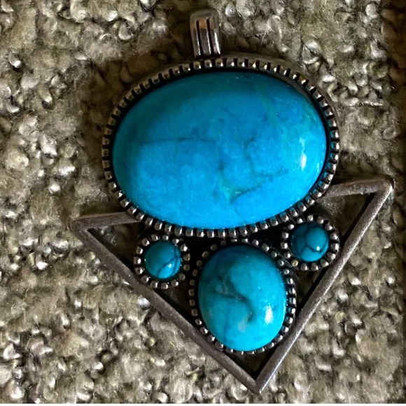 Turquoise pendants (set of 2) - Picture 1 of 4